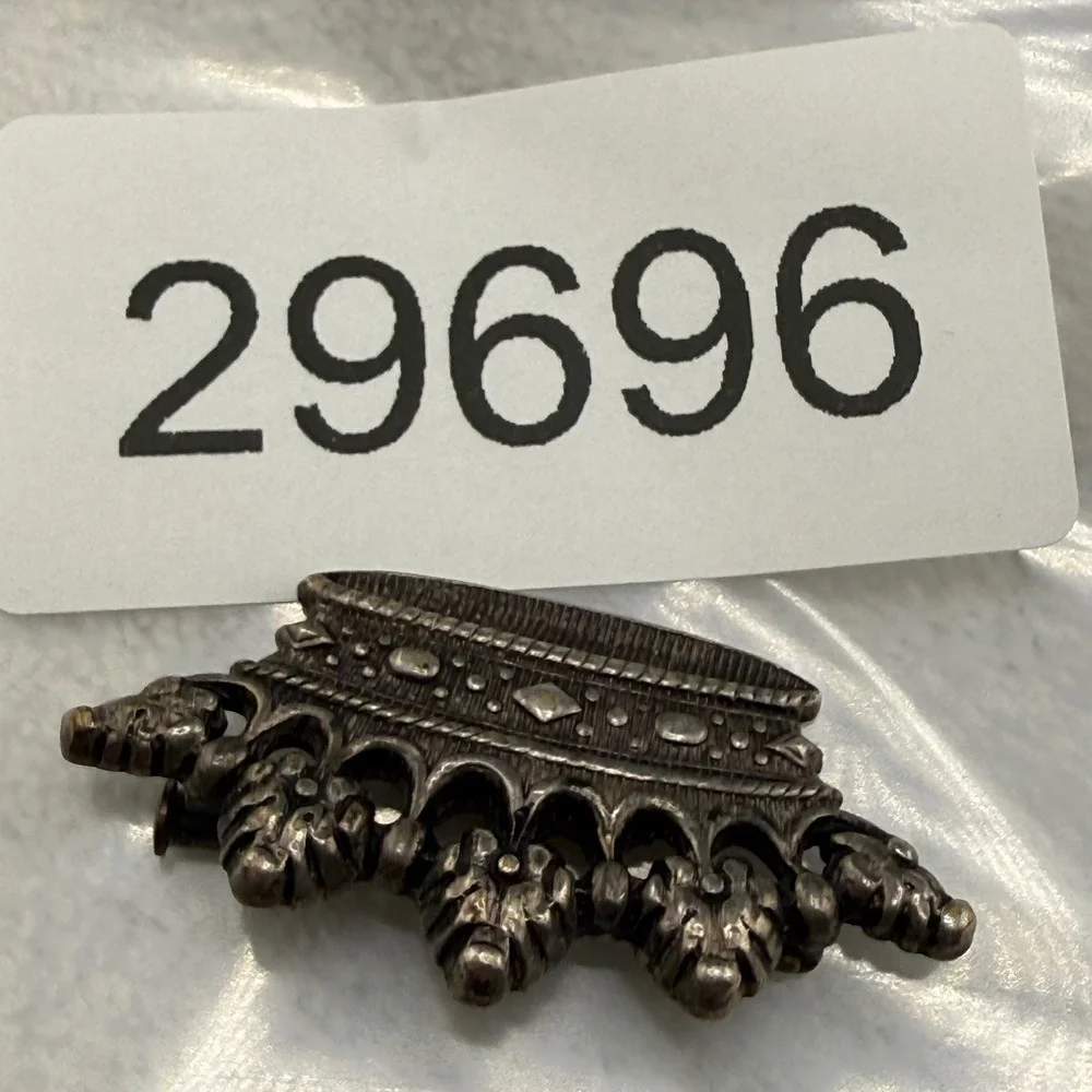 Vintage Crown Brooch Pin Sterling Silver Tone Ornate Royal Tiara Design READ